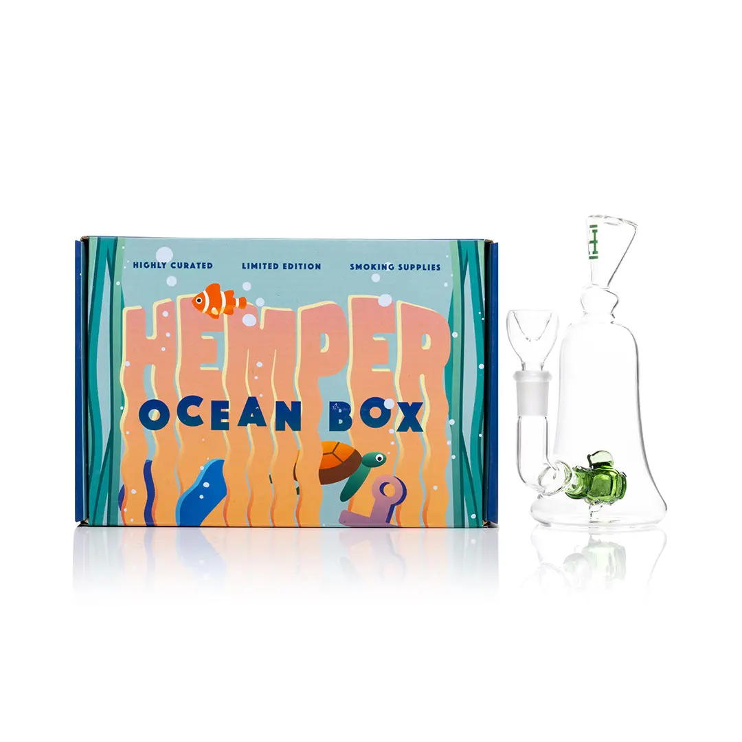 Ocean Fish Bong 1