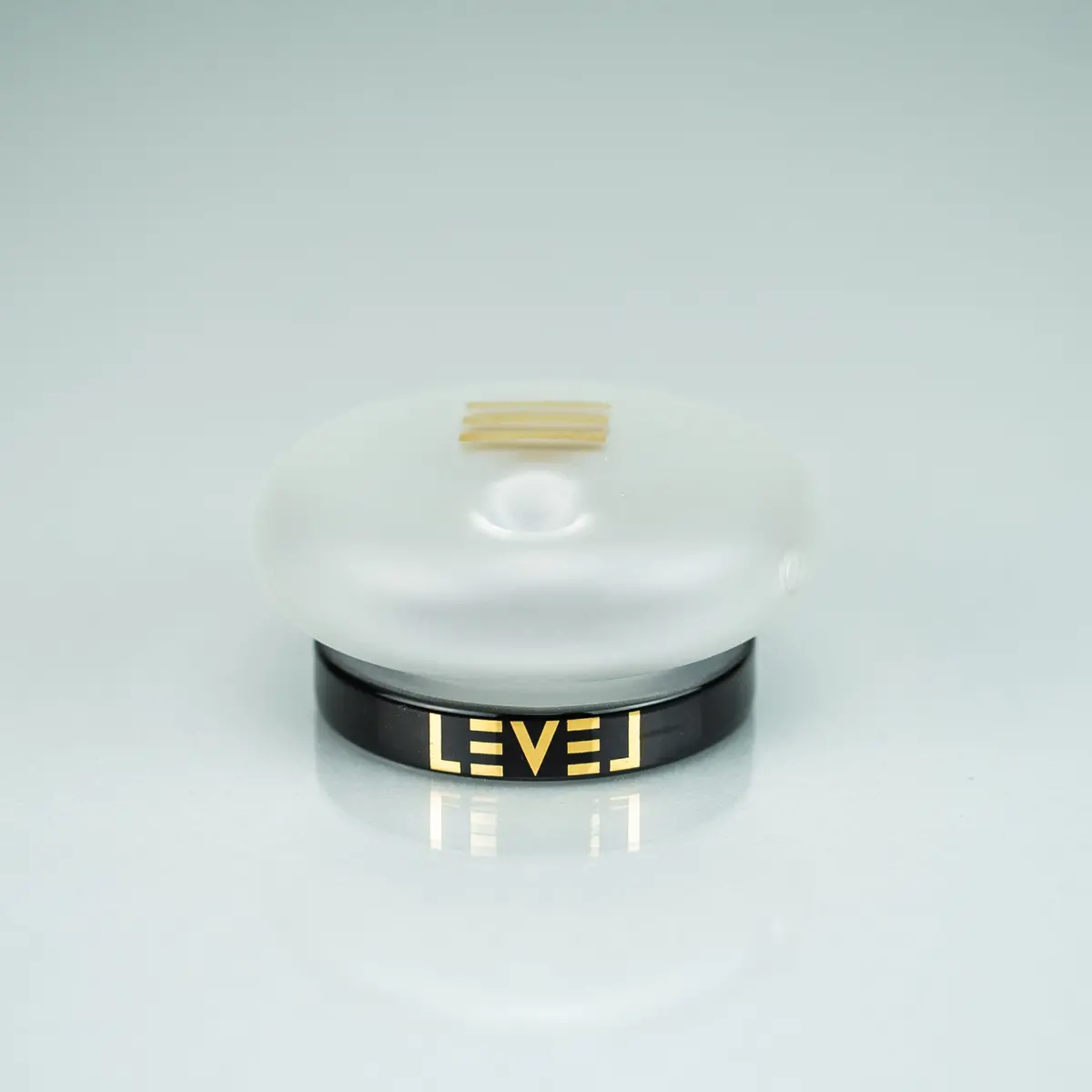 Level - Horizon Hand Pipe 1