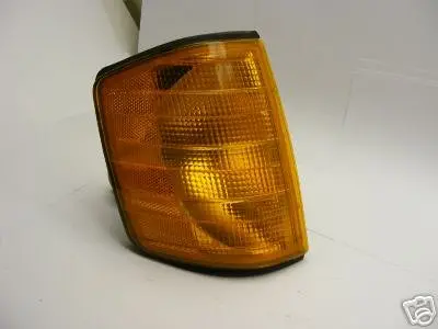 84-93 Mercedes W201 190E 190D Oem Turn Signal Light Rh 1