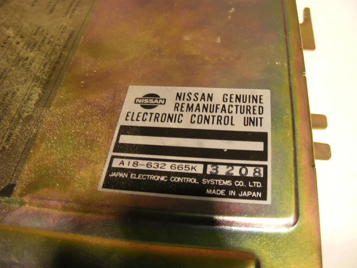 1984 Nissan 300Zx 3.0L V6 Automatic Engine Computer Ecm Ecu A18-632 665K 1