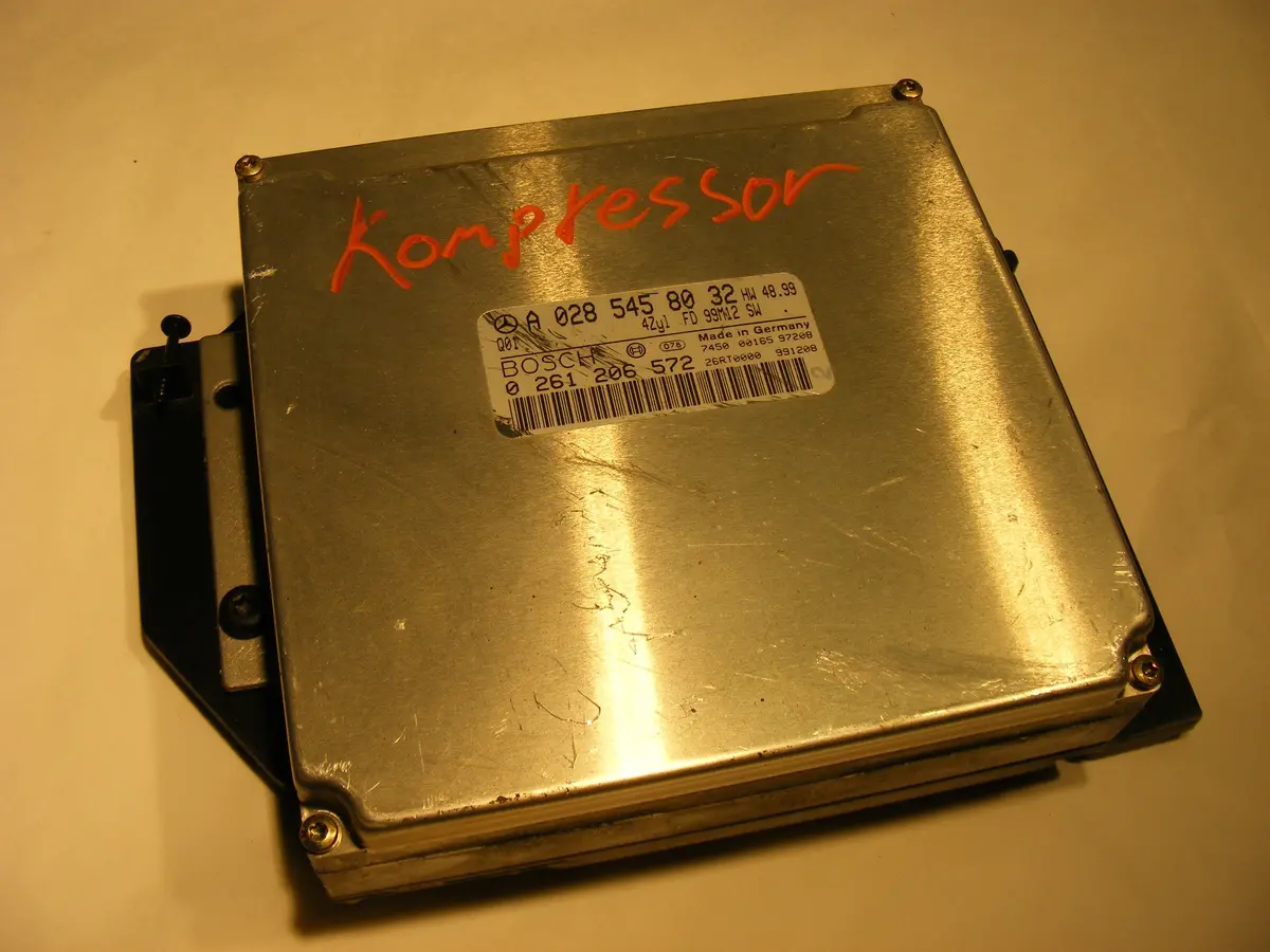 Mercedes Benz 2000 W202 C230 Kompressor Electronic Throttle Control Ecu Ecm A0285458032 / Bosch 0261206572 1