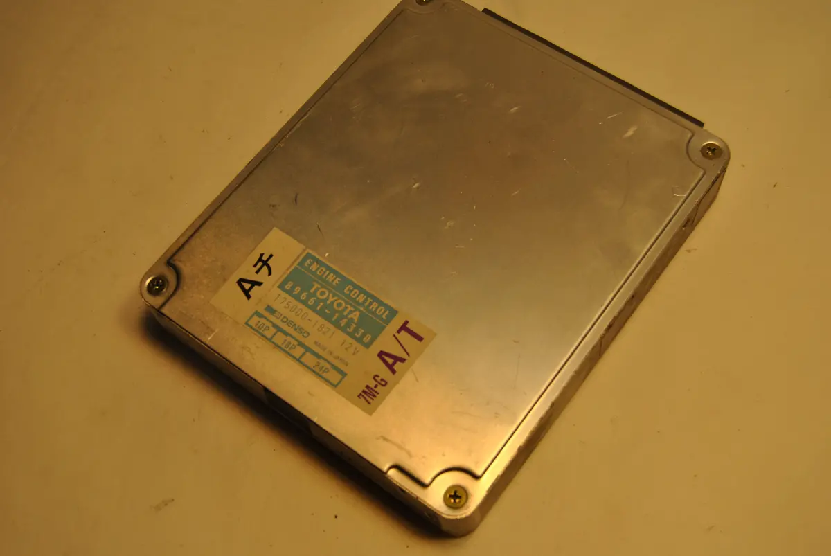 88-89 Toyota Supra  3.0 Automatic Computer Engine Ecm Ecu 89661 14330 Denso 1