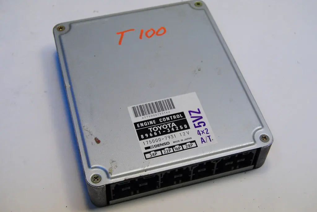 Toyota 95-96 T-100 T100  Pickup Truck Computer 89661 34250 5Zv 4X2 At Ecm Ecm Pcm Engine 1
