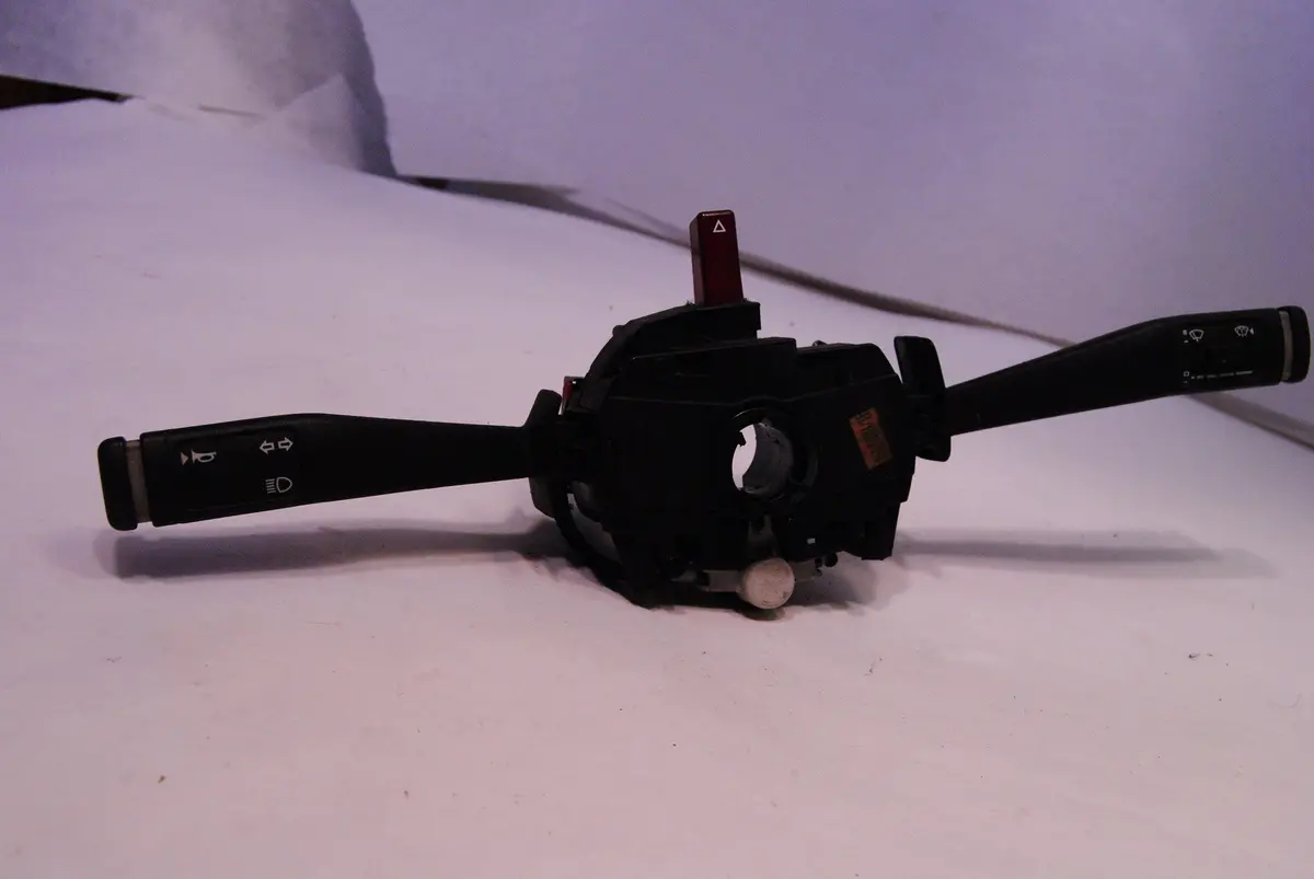 Range Rover Classic Turn Signal Switch And Wiper Switch  Prc5072 / Prc8724 54034108 / 54317396 1