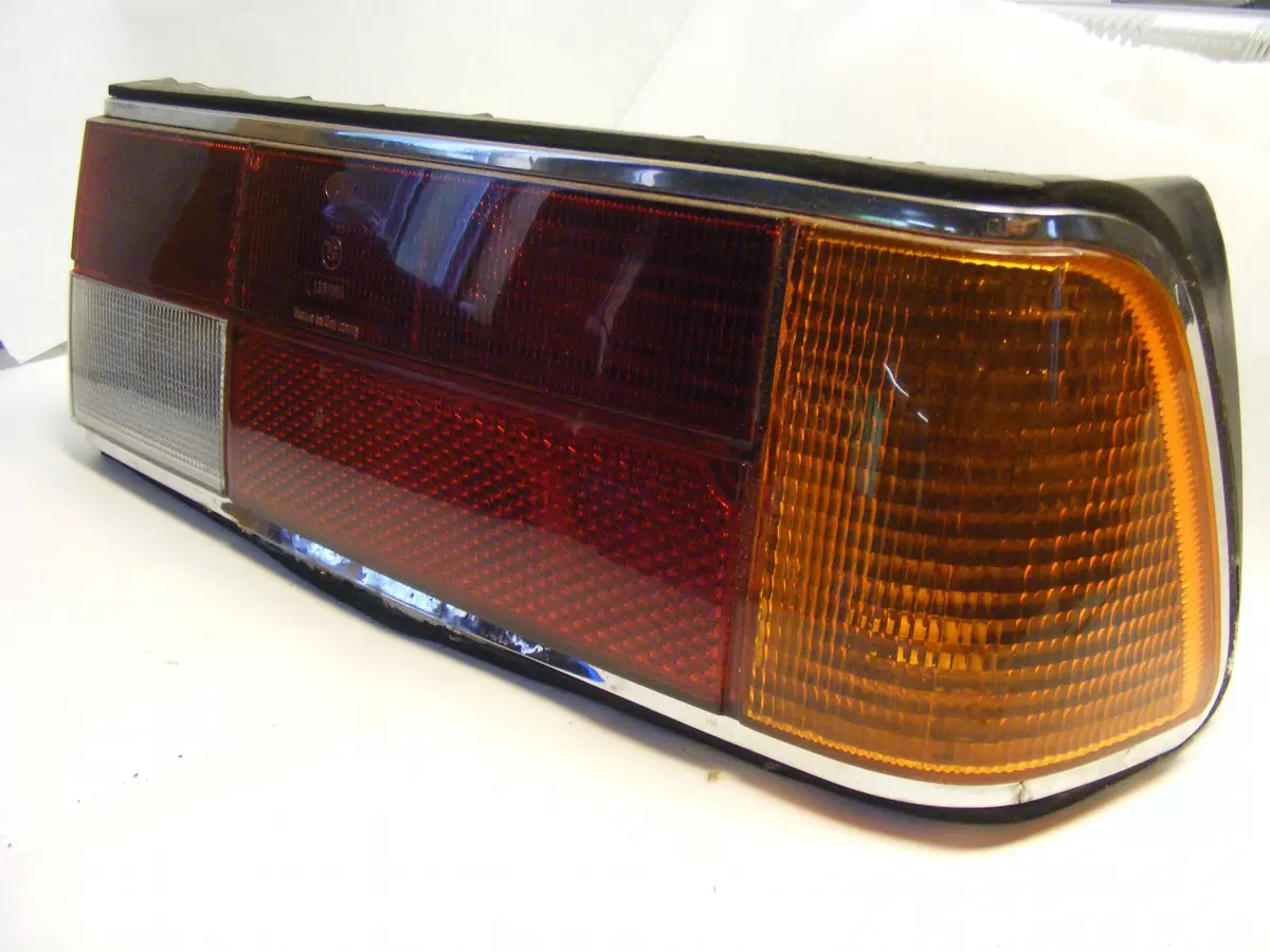 Bmw 635 633 635Csi 633Csi Oem Tail Light Assembly Rh 63211368214  63211360458 1
