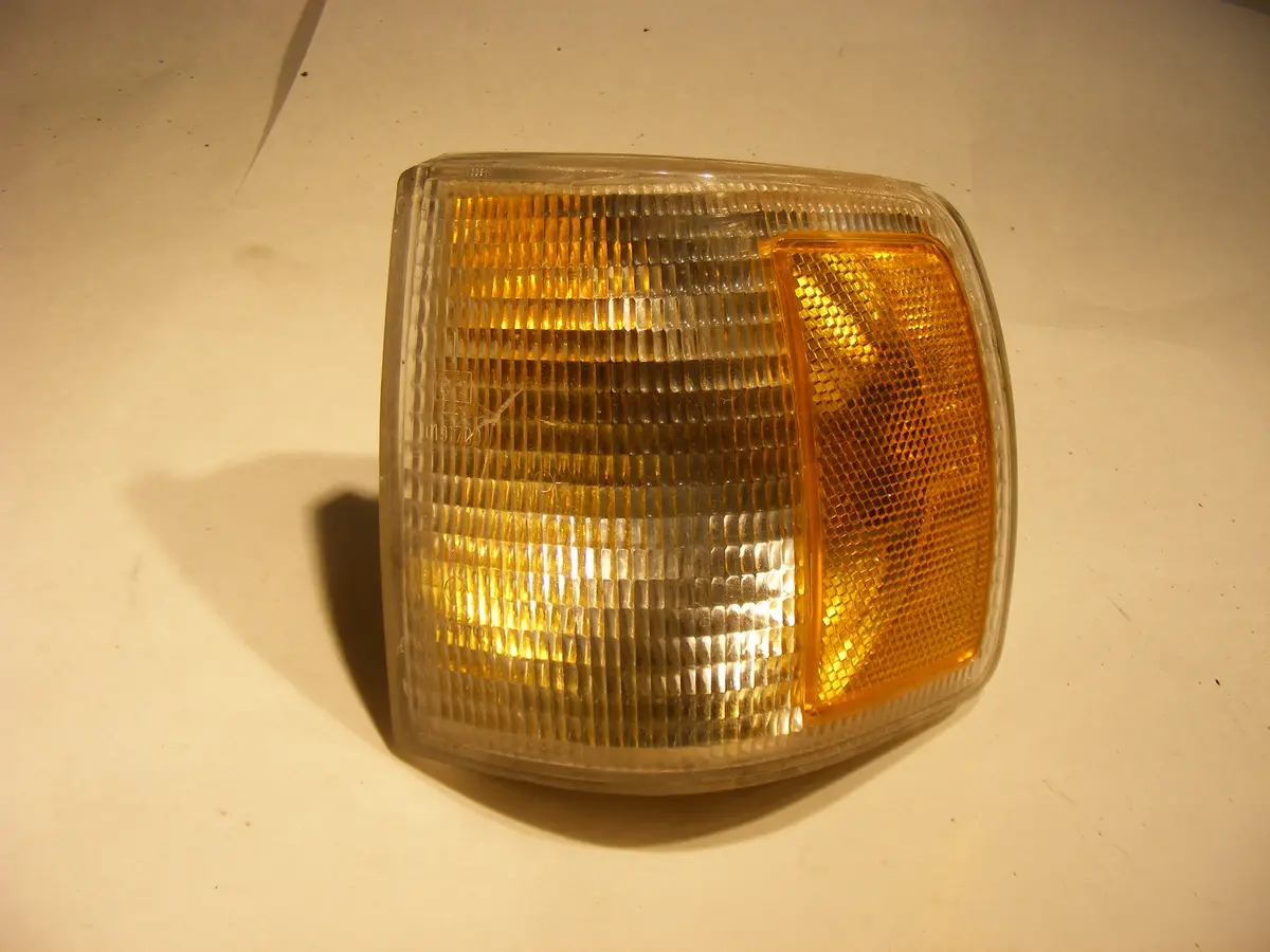 1991 1992 1993 Vw Fox Oem Cibie Turn Signal Light Lamp Assembly Lh Driver Side 1