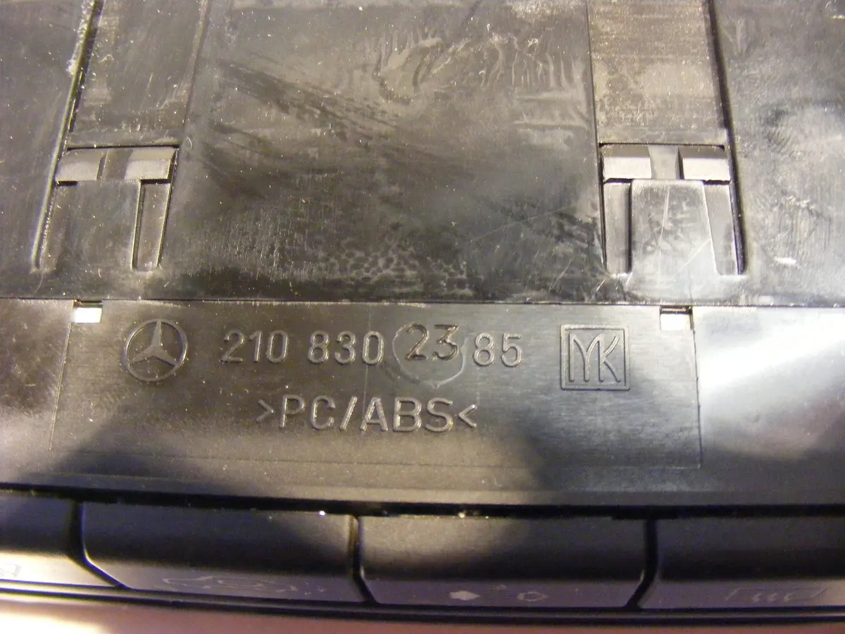 Mercedes Benz W210 E320 E430 E55 Climate Control Heater Panel A/C Temp 210 830 23 85 2