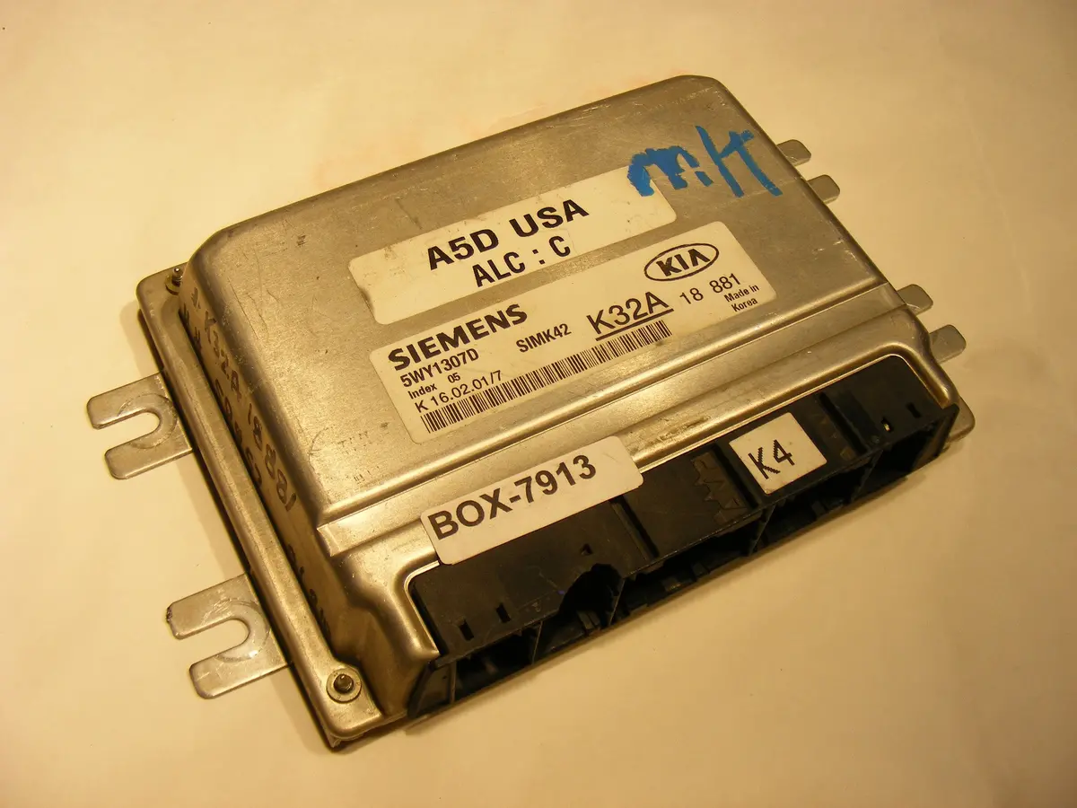 00 01 02 Kia Rio Engine Ecu Computer K32a 18 881 5Wy1307d 1